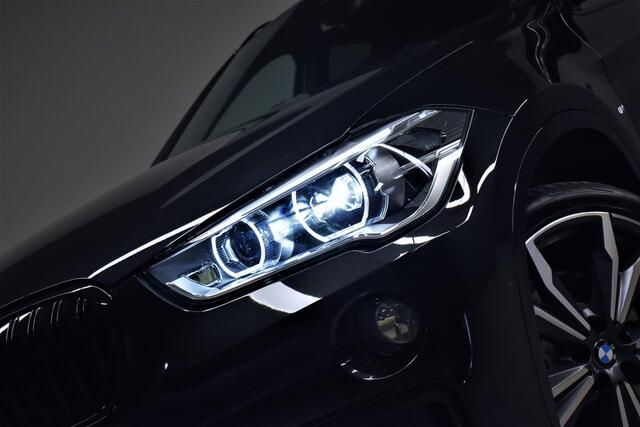 BMW X1 sDrive20i 192pk Automaat High Executive Pano/Camera/Head-up/Adap.cruise/Navi/Led/Stoelverw./Lmv20''
