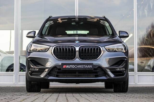 BMW X1 sDrive20i Business Edition | Head-up | Leder