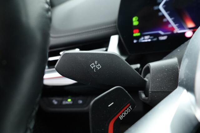 BMW X1 xDrive25e M Sport | Pano | Trekhaak | HUD | Camera | Leder | CarPlay