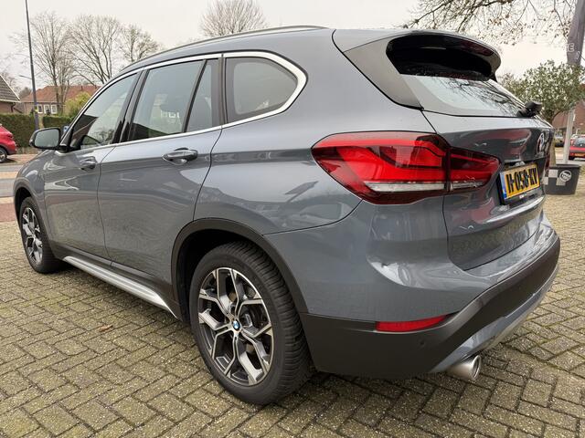 BMW X1 sDrive20i VDL Nedcar Edition Vol opties | Orig. NL auto