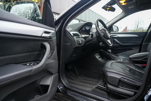 BMW X1 xDrive18d Centennial High Executive Navigatie Cruise PDC AUTOMAAT!