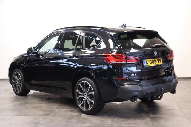 BMW X1 sDrive20i High Executive Cruise/Climate panoramadak PDC Trekhaak NAP Head-Up 24 maanden garantie mogelijk (*vraag naar de voorwaarden)