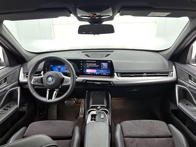 BMW X1 xDrive25e 245PK! PLUG-In M Sport BLACK-LINE