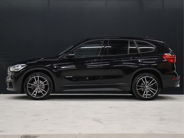 BMW X1 sDrive18i High Executive [NAVIGATIE, MEMORY SEATS, PDC ACHTER, LED, BLUETOOTH, CRUISE CONTROL, CLIMATE CONTROL, NIEUWSTAAT]