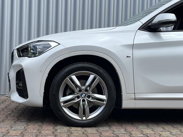 BMW X1 sDrive18i High Executive | M-Sport Pakket