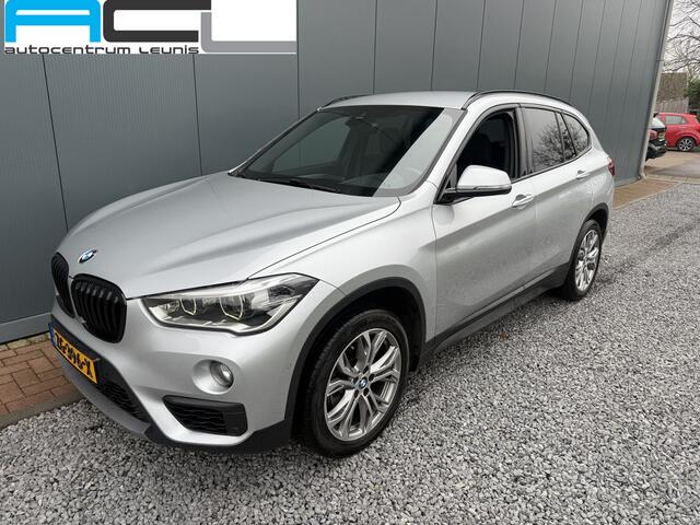 BMW X1 sDrive18i Automaat Executive Sportline