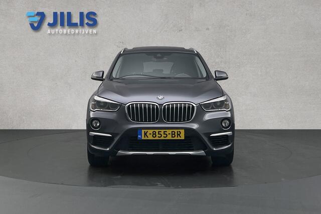 BMW X1 sDrive18i Centennial High Executive | Panoramadak | Leder | LED | Navigatie