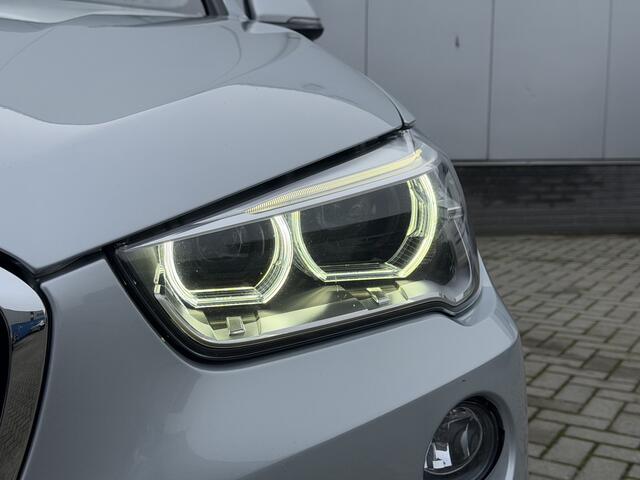 BMW X1 xDrive20i High Executive | M-sport | Pano | Head-up | Trekhaak | Compleet |