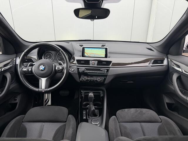 BMW X1 xDrive20i High Executive | M-sport | Pano | Head-up | Trekhaak | Compleet |