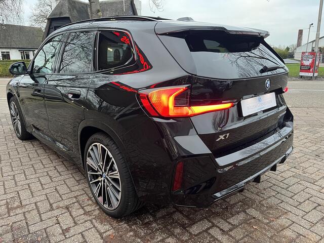 BMW X1 xDrive25e M-Sport Pano ACC Camera Head-Up 20"
