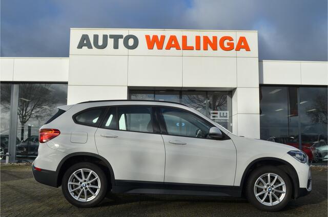 BMW X1 sDrive18i Sportstoelen Led Verlichting Stoelverw. Carplay!