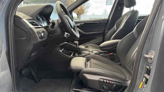 BMW X1 xDrive25e High Exec. | M-Sport | Pano | Navi | Camera