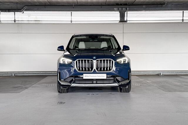 BMW X1 xDrive25e | xLine | Innovation Pack | Comfort Pack | Trekhaak
