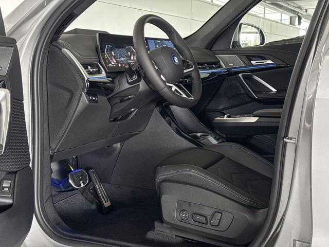 BMW X1 xDrive25e | M Sportpakket Pro | Innovation Pack | Comfort Pack | Trekhaak