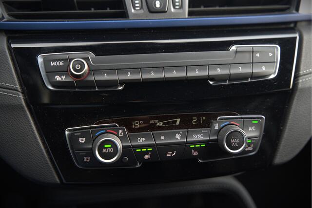 BMW X1 xDrive25e Business Ed. Plus M Sport | Adaptive Cruise Control | Vol Leder | Keyless | Camera | Stuurverwarming | Stoelverwarming | Shadow line | DAB | HIFI | Automaat | PDC | Navigatie |