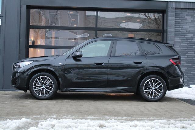 BMW X1 sDrive20i | BTW | M-SPORT | KEYLESS | HUD | 360 CAM | AMBIENCE LIGHT |
