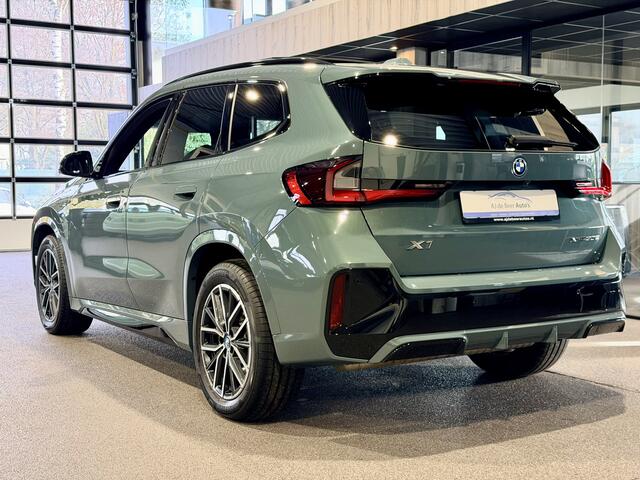 BMW X1 xDrive30e High Executive M-Sport | Panorama | HUD | 360 Camera | Carplay/Android