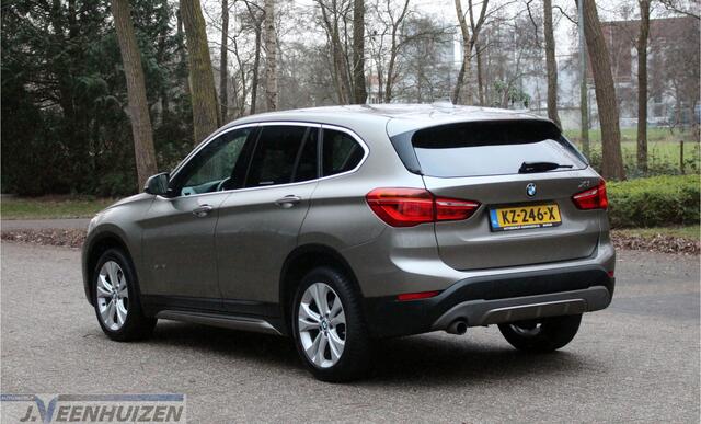 BMW X1 sDrive18i Centennial High Executive 2017 Navi Cruise