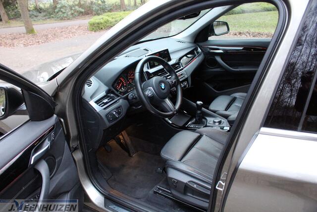 BMW X1 sDrive18i Centennial High Executive 2017 Navi Cruise