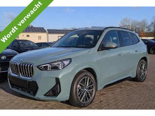 bmw-x1-xdrive23i-m-sport-panoramada