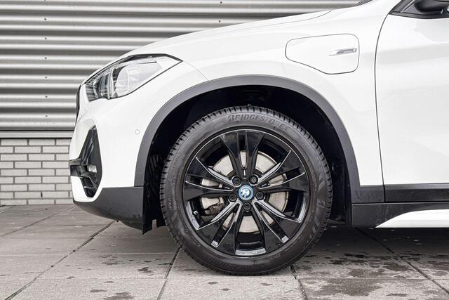 BMW X1 xDrive25e