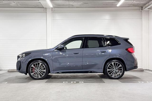 BMW X1 xDrive25e | M-Sport Pro | Travel Pack | Innovation Pack | Comfort Pack | Driving Assistant Plus | Harman/Kardon | Panoramadak | Comfort Access | Trekhaak