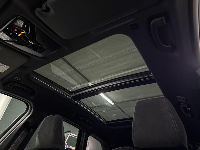 BMW X1 xDrive25e | M-Sport Pro | Travel Pack | Premium Pack | Driving Assistant | Harman/Kardon | Panoramadak | Comfort Access | Trekhaak