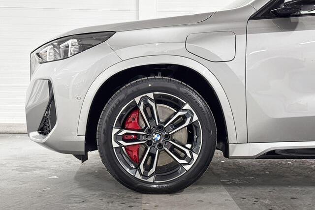 BMW X1 xDrive25e | M-Sport Pro | Travel Pack | Premium Pack | Driving Assistant | Harman/Kardon | Panoramadak | Comfort Access | Trekhaak