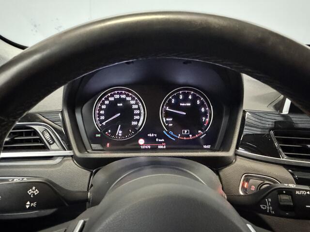 BMW X1 sDrive18i High Executive Automaat|Sportstoelen|Leder|Trekhaak