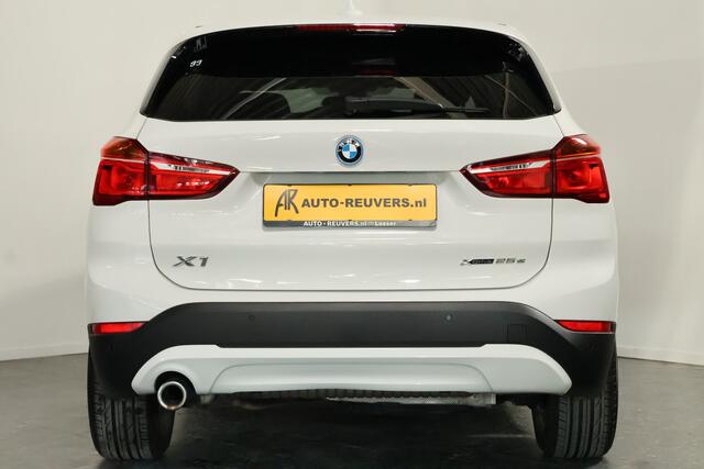 BMW X1 xDrive25e / Navigatie / DAB
