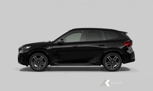 BMW X1 sDrive18i | M-Sport | Shadow | Harman/Kardon | Keyless | Sportstoelen | Camera | Adap. led | 19' inch |