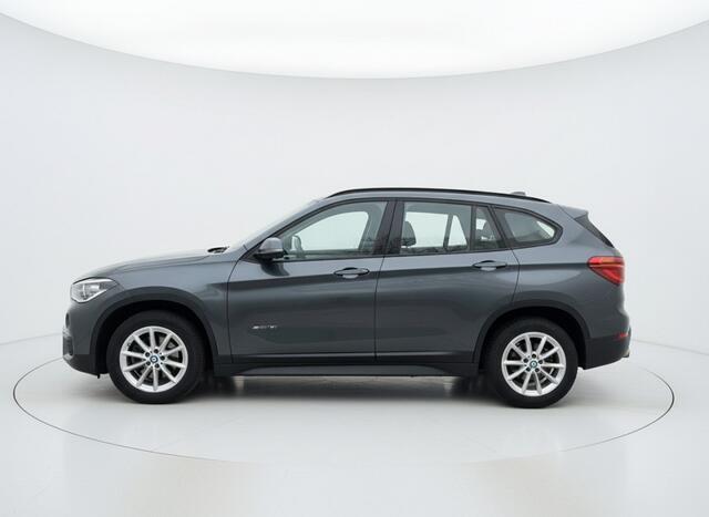 BMW X1 SDRIVE18I EXECUTIVE, Xenon, Navi, AUT