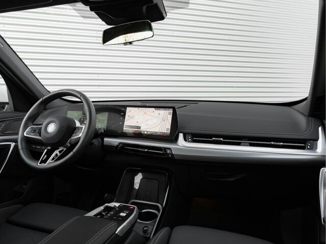 BMW X1 xDrive25e M-Sport - Pano - 19 inch - Camera - Comfort Access