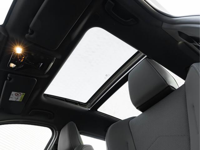 BMW X1 xDrive25e M-Sport - Pano - 19 inch - Camera - Comfort Access