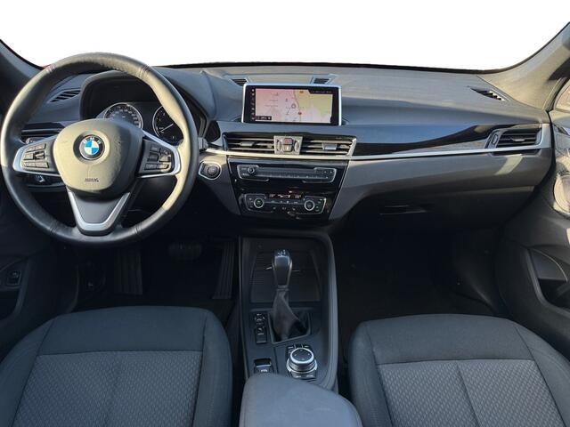 BMW X1 xDrive25e Executive I HarmanKardon I Camera AUTOMATIC | audio installatie premium | voorstoelen verwarmd | start/stop systeem