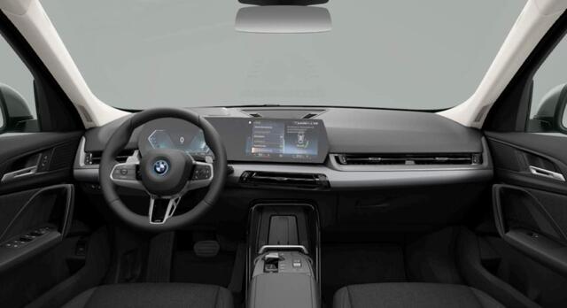 BMW X1 xDrive25e Keyless, Head-Up, Carplay, LED,