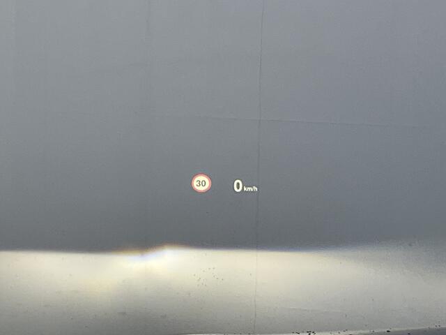 BMW X1 18i 140pk M-Sport Executive Edition Clima Cruise Head up Display