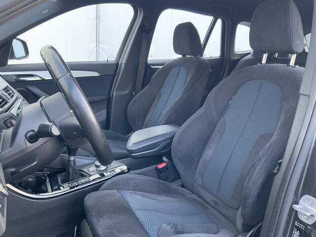 BMW X1 18i 140pk M-Sport Executive Edition Clima Cruise Head up Display