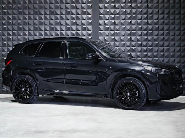 BMW X1 xDrive25e M Sport | Pano | 20"| H&K | Topv. | HUD | Memo | Park+ | Leer