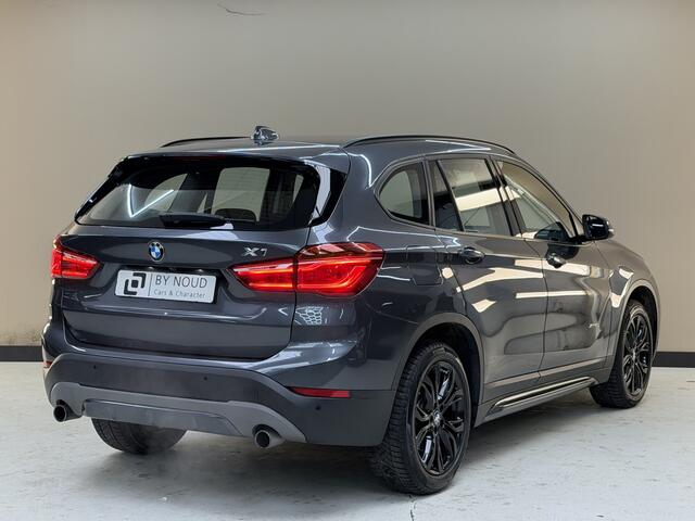 BMW X1 sDrive20i Sport line, 192Pk, 2017, 1ste eigenaar, Navigatie, Climate control, Stoelverwarming, Cruise control, Parkeersensoren, LED koplampen, Camera, Head up display, Sportstoelen,