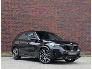 bmw-x1-30e-xdrive--pano---trekhaak