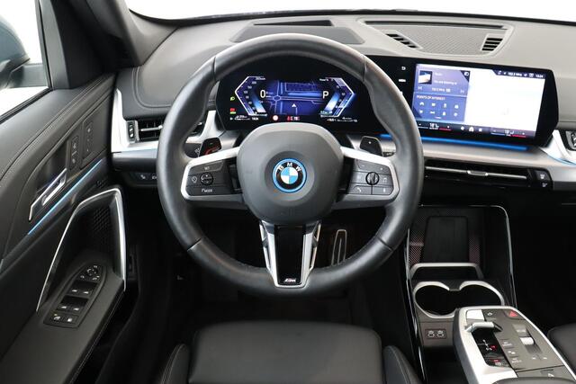 BMW X1 xDrive25e -M SPORT|PANO.DAK|360°CAM|HEAD-UP DISP.|MEMORY SEATS|ADAP.CRUISE|TRAVEL|INDIVIDUAL|VEGANZA