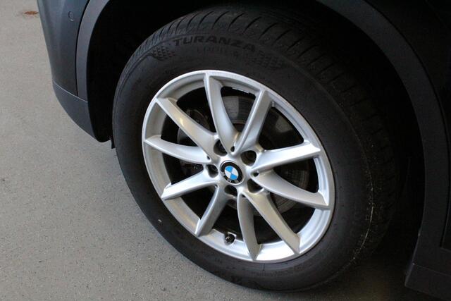 BMW X1 sDrive18d Business Edition 2.0L150PK | NL-AUTO+N.A.P! | CAMERA | E-KLEP | CLIMA | DAB-RADIO | NAVIGATIE | CRUISE |