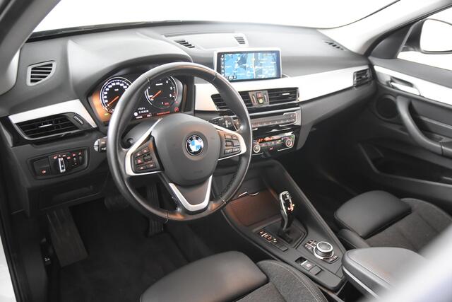 BMW X1 sDrive16d Sportline *1ste Eigenaar*Navigatie*Trekhaak*Camera*