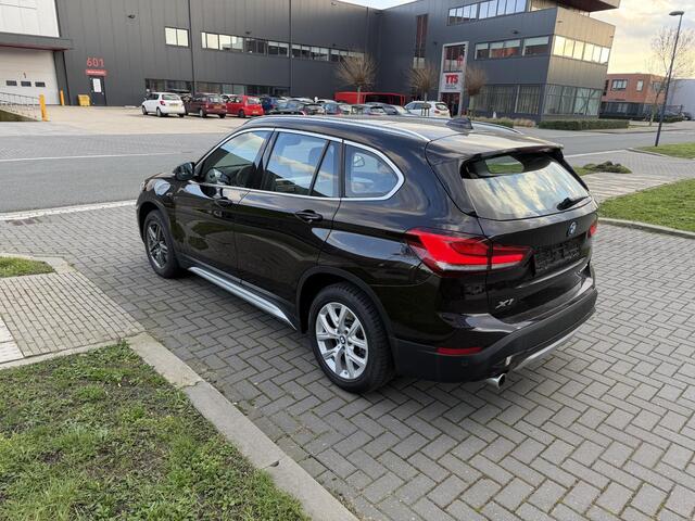 BMW X1 xDrive25e X Line Pano, Camera, LED
