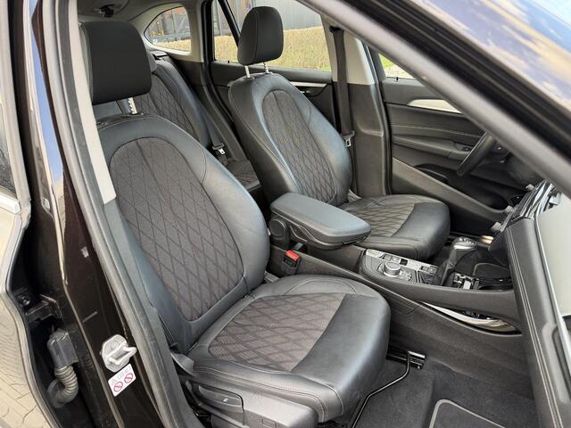 BMW X1 xDrive25e X Line Pano, Camera, LED