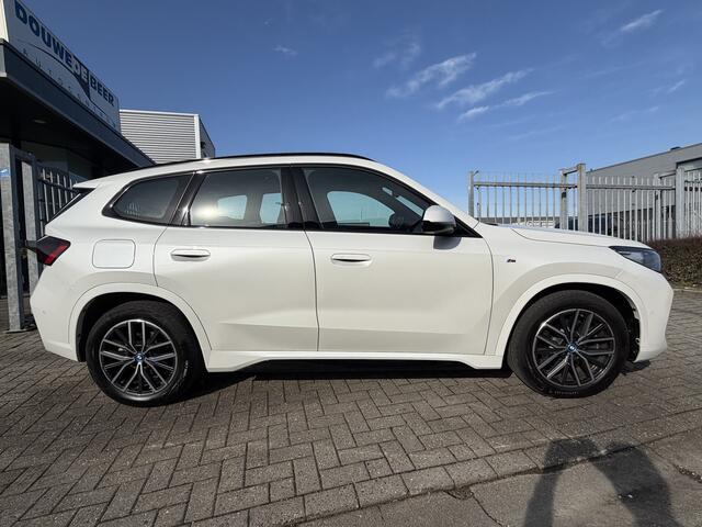 BMW X1 xDrive25e M sport Camera | Stoelverw. | Grootlicht | Spiegelpakket