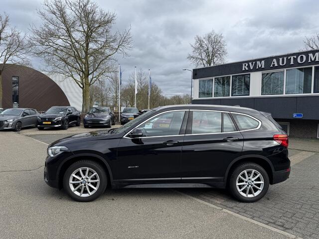 BMW X1 sDrive18i Executive LED| ELEKTRISCHE ACHTERKLEP| ACHTERUITRIJCAMERA| RIJKLAAR INCL. 12 MND BOVAG GARANTIE| PARKEERASSISTENT
