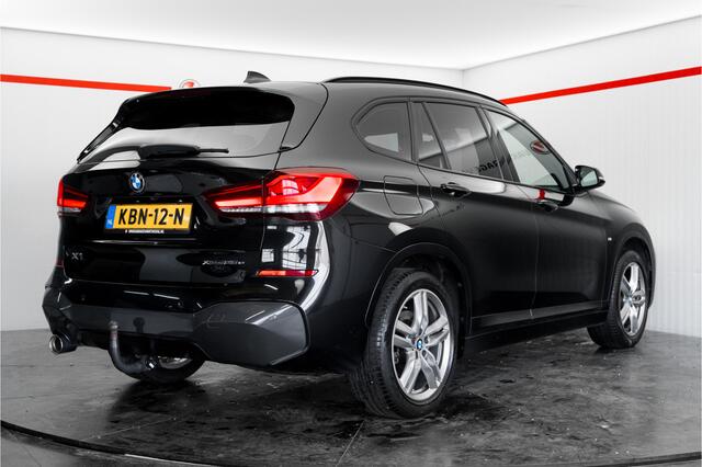 BMW X1 xDrive25e M-sport Panoramadak Trekhaak