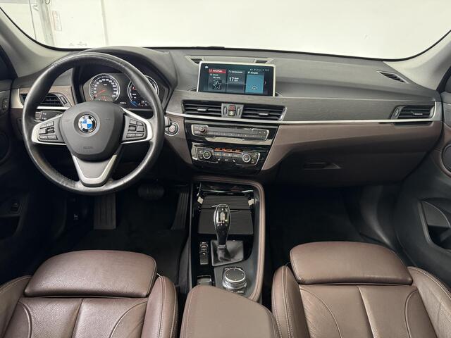BMW X1 sDrive20i High Executive | Trekhaak | Leder | Panoramadak | Achteruitrijcamera |